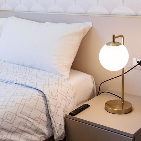 Casa Bella 16 - 8 Min To Metro, 15 Min To Lin Airport, University Area ミラノ エクステリア 写真