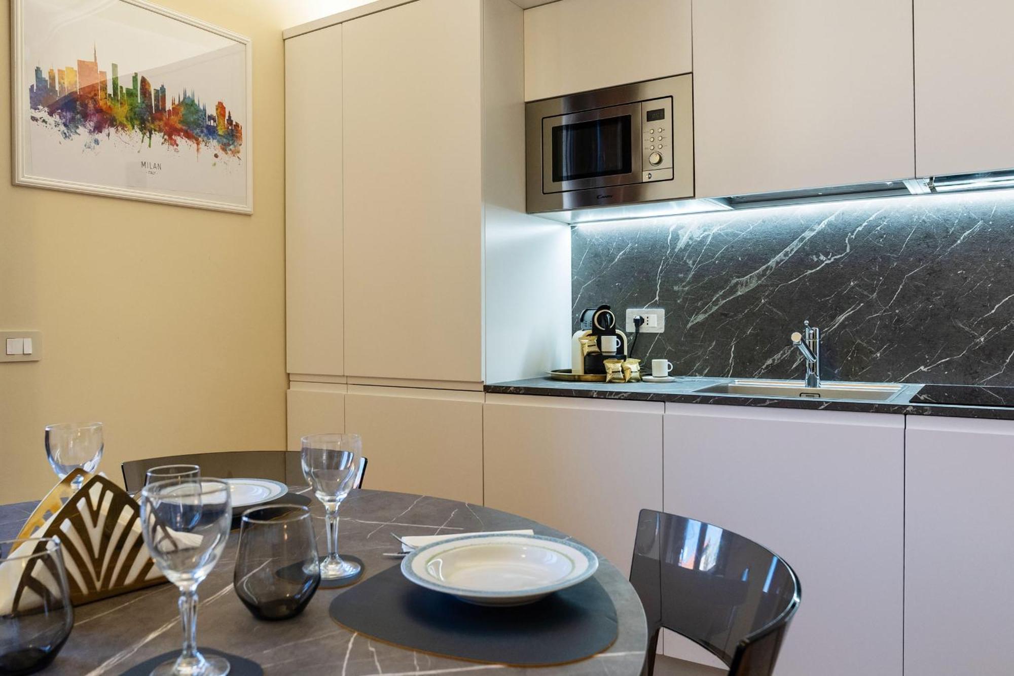 Casa Bella 16 - 8 Min To Metro, 15 Min To Lin Airport, University Area ミラノ エクステリア 写真