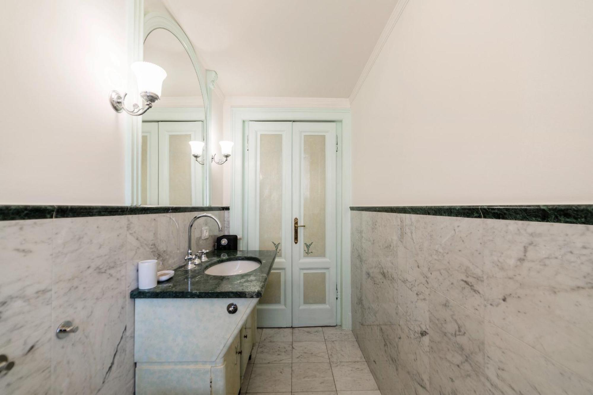 Casa Bella 16 - 8 Min To Metro, 15 Min To Lin Airport, University Area ミラノ エクステリア 写真