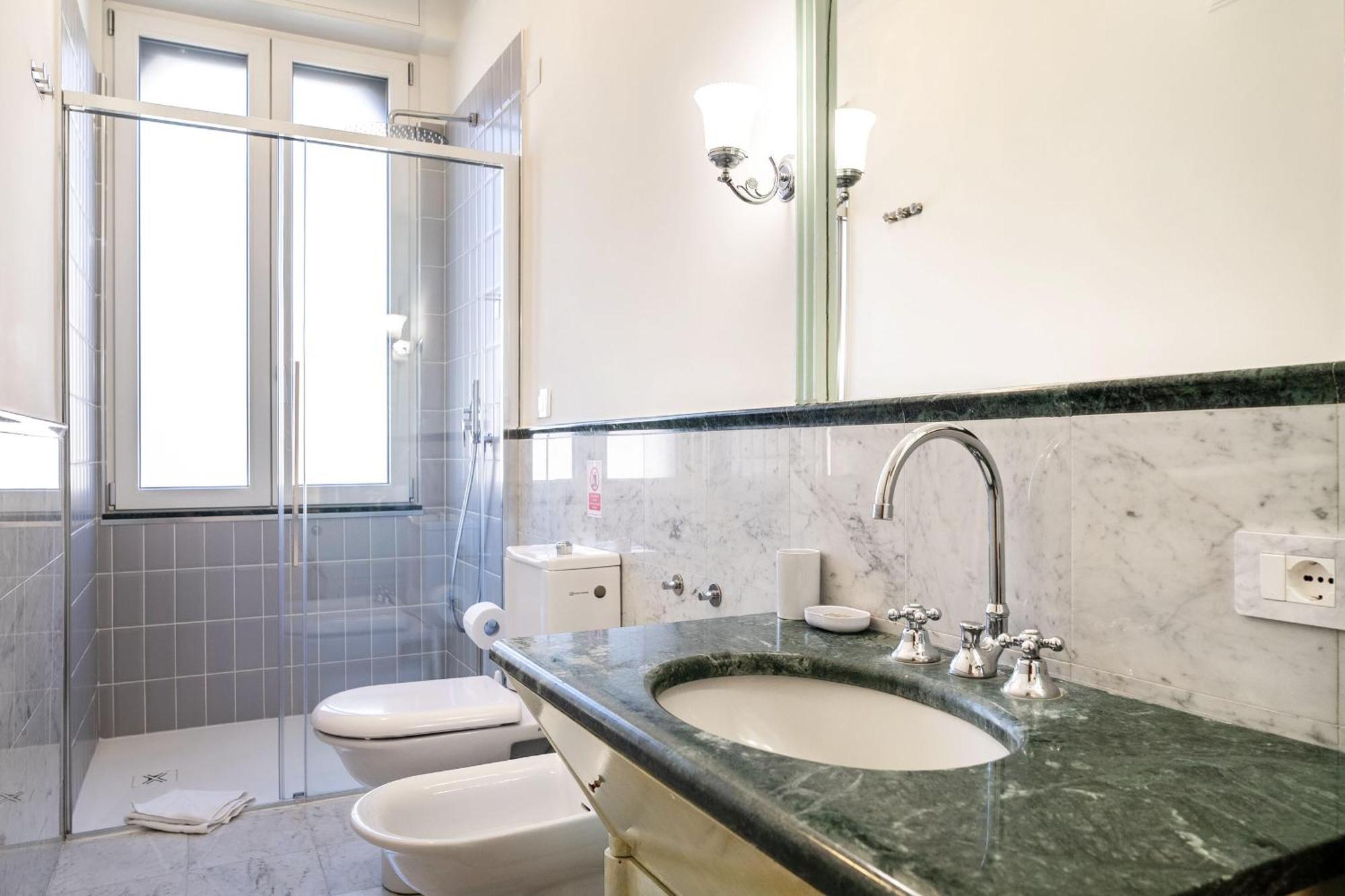 Casa Bella 16 - 8 Min To Metro, 15 Min To Lin Airport, University Area ミラノ エクステリア 写真